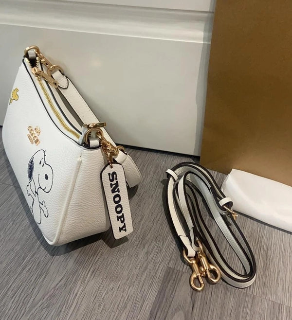 Coach x Peanuts Snoopy White Leather Shoulder Bag for Women